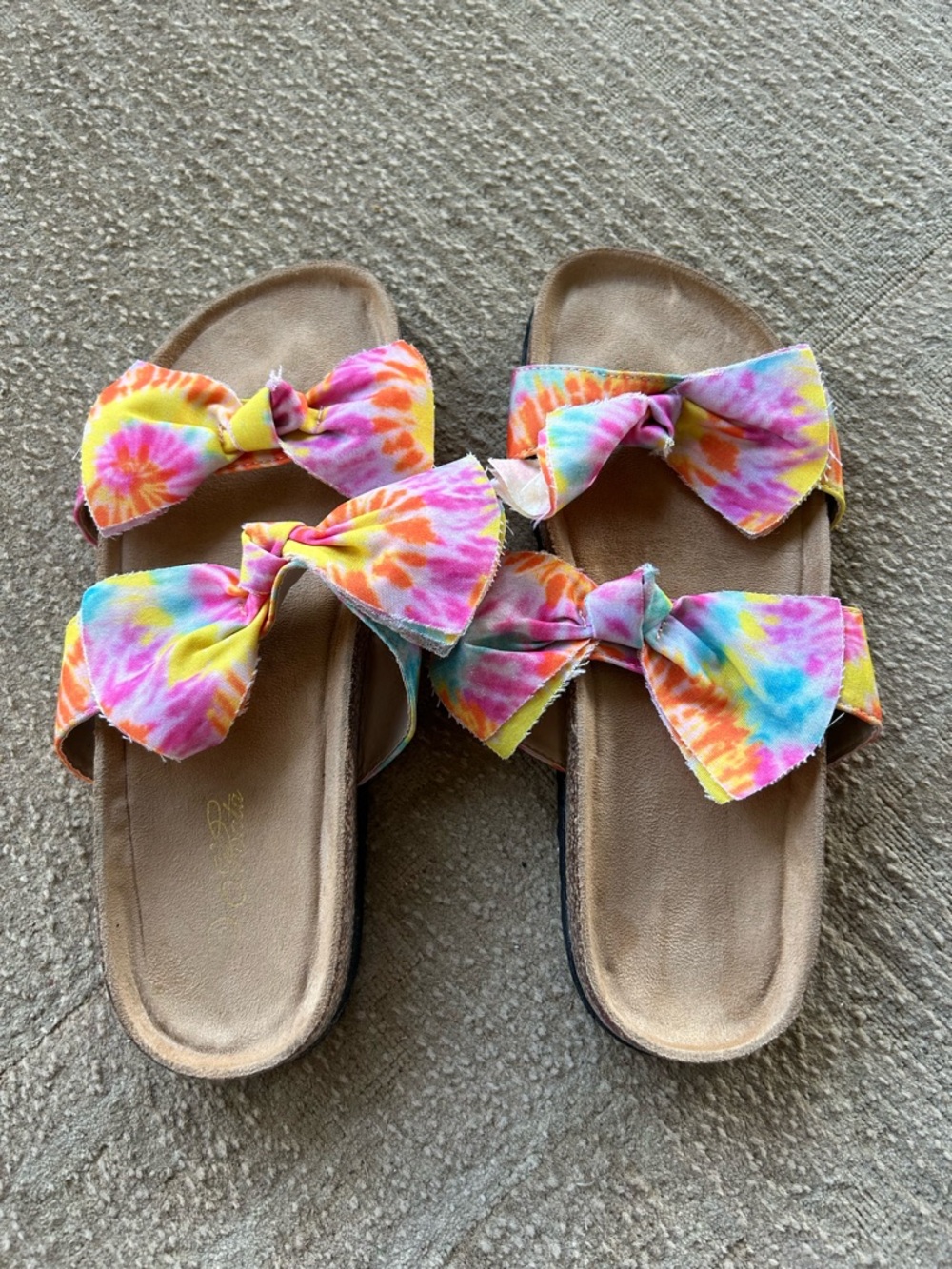 Mata Boardwalk 9 Women’s Size 9 Tie-Dye Bows Double Strap Cork Slides